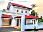 So Nice Landscape Garden Luxury Single Storey House Sale in Negombo