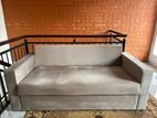 Sofa 3 Seater with Humdy