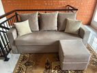 Sofa 3 Seater with Humdy