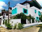 Solar-Powered Luxury House in Kiribathgoda