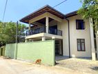 Solid House In Brand-New Condition - Sale Boralesgamuwa Embillawatta Rd