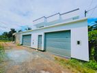 Solidly Constructed Luxury House with Furniture Sale in Athurugiriya