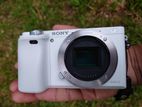 Sony A6000 with 18-55mm Kit Lens