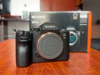 Sony a73