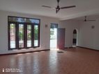 Spacious 1St Floor House Rent in Mount Lavinia Close to S.Thomas College