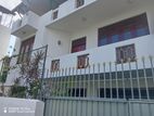 SPACIOUS 1ST FLOOR RENT IN MOUNT LAVINIA CLOSE TO S.THOMAS COLLEGE