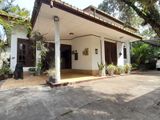 Spacious 2 Bedroom House Near Kottawa