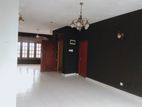 Spacious 2 Nd Floor House for Rent in Mount Lavinia Temples Road