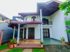 Spacious 2-Story 5-Bedroom House for Rent Galle