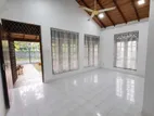 Spacious 3 Bedroom Single Storey House For Rent In Zoo Road Dehiwala