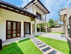 Spacious 3 Bedroom Super Modern House for Sale in Piliyandala