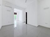 Spacious 3-Bedroom Unfurnished Apartment for Rent in Rajagiriya