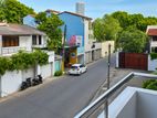 Spacious 4 Bedroom Apartment for Sale at Superior Homes in Colombo 05