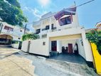 Spacious 4-Bedroom Home with Rooftop in Prime Dehiwala
