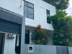 Spacious 4 Bedroom House for Rent in Kalapaluwawa (EM018AM)