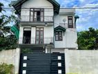 Spacious 4 Bedroom House for Rent in Walahanduwa, Galle