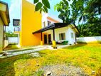 Spacious 4-Bedroom House for Sale Near Athurugiriya