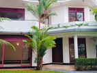 Spacious 5 Bedroom House for rent in Battaramulla