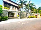 Spacious 5BR Home Near Kotte Road