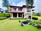 Spacious 7-Bedroom Home with Separate Annex Thalawathugoda
