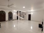 Spacious 8-Room House for Lease at Pelawatta / Battaramulla (EM002AM)
