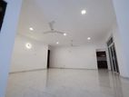 Spacious apartment for sale in colombo