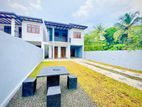 Spacious Brand New House Sale Kottawa