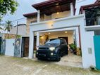 Spacious Family House for Sale – Hokandara