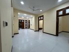 Spacious First Floor Unit For Rent In Dehiwala
