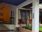 Spacious House Beautiful Garden Nugegoda Mirihana