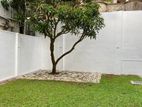 Spacious House For Rent in Elibank Road Colombo 05 [ 1784C ]