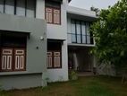 Spacious House for Rent in G H Perera Mawatha Boralesgamuwa [101 C]