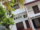 Spacious House For Rent in Off Gateway College Dehiwala [ 2265C ]