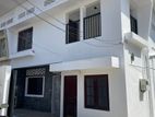 SPACIOUS HOUSE FOR RENT IN RATHMALANA