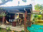 Spacious house for Sale – Prime Location Near Galle Road