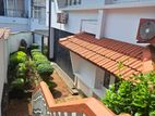 Spacious House in Mount Lavinia