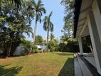 Spacious house with large garden Rent in Battaramulla - 3910U