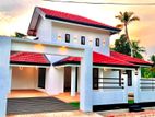 Spacious Landscape Garden Luxury Single Story House Sale In Negombo
