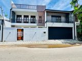 Spacious Luxury Home in Prime Battaramulla Location