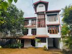 Spacious Residence Is for Sale Athurugiriya