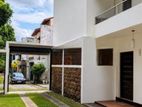 Spacious Two Storey 4BR House for Rent - Thalawathugoda [1914]