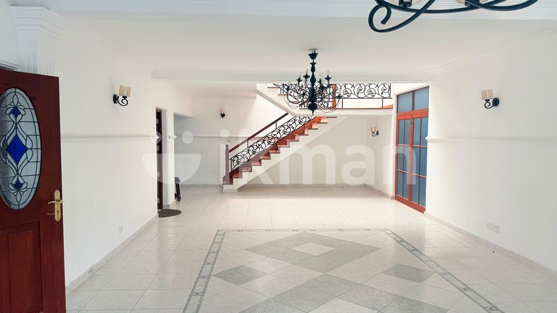 Spacious Two Storey House For Rent In Dehiwala | ikman