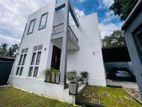 Spacious Two Storied House Sale Talawatugoda