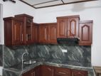 Spacious upstairs house for rent in Rathmalana