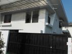 Spacious Upstari House for Rent in Rathmalana