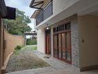 Spaciously 2 Story House for Rent in Malabe