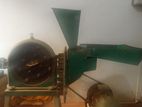 Spicy grinding machine