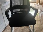 SQ Mesh Blk Base Visitor Chairs