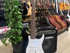Squire by Fender Guitar