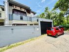 (SR1017) Two Storey House for Rent in Battaramulla Koswatta